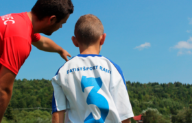 3 mentiras y 1 verdad que nos dicen a los hijos de pastores coach-g25c6cd966_1920